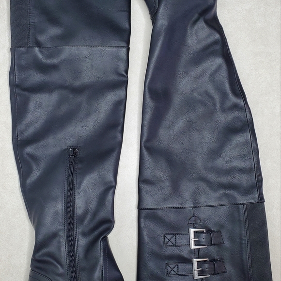 Maurices Over the Knee Boots Black Buckle Design Womens Size 6 - Picture 3 of 12
